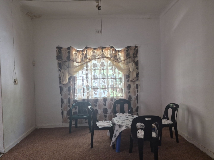 6 Bedroom Property for Sale in Aliwal North Eastern Cape